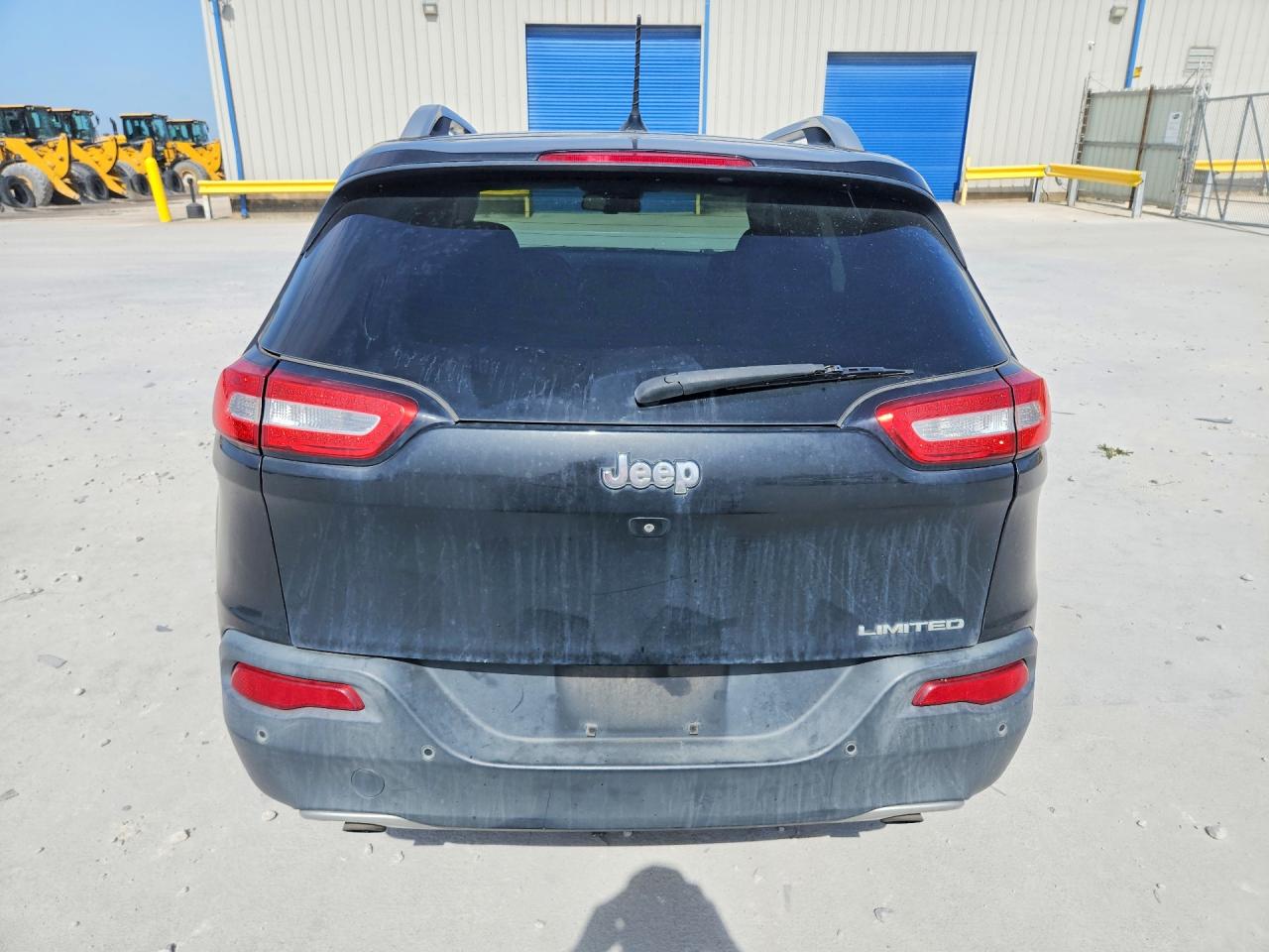 1C4PJLDS3EW221363 · 2014 JEEP CHEROKEE · 6/13