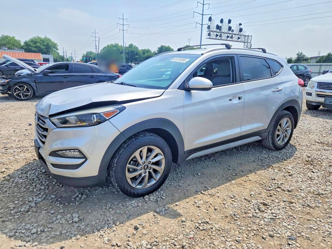 KM8J33A43HU582853 · 2017 HYUNDAI TUCSON