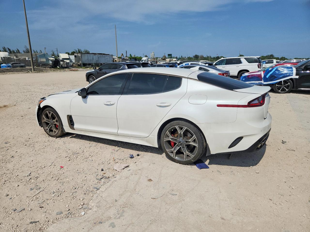 KNAE35LC9L6085435 · 2020 KIA STINGER · 2/12