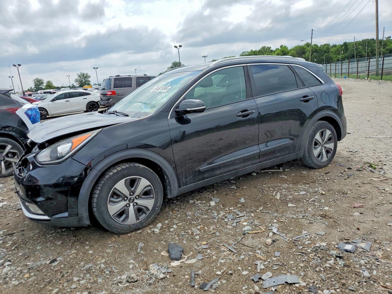 KNDCC3LC6H5081855 · 2017 KIA NIRO