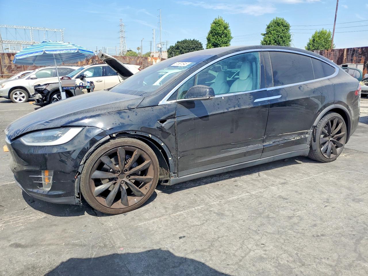 5YJXCBE25GF027167 · 2016 TESLA MODEL X