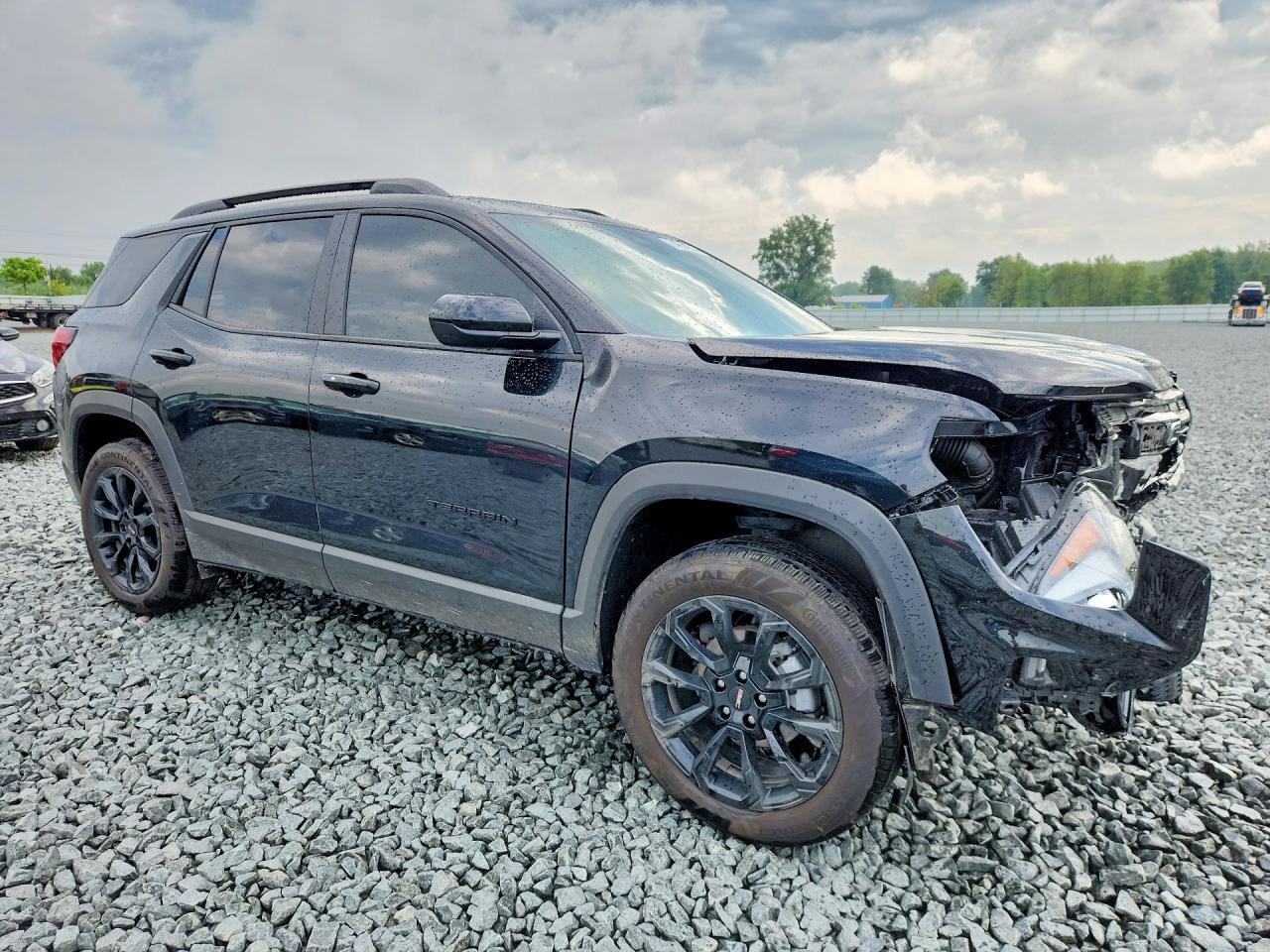 3GKALUEG5TL372440 · 2026 GMC TERRAIN · 4/14