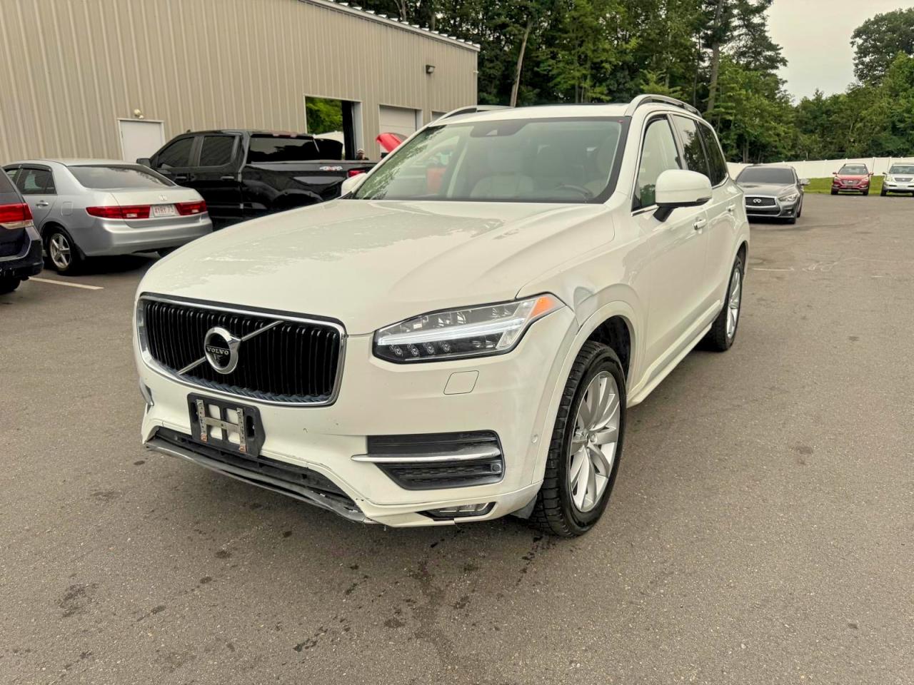 YV4A22PK1G1064812 · 2016 VOLVO XC90