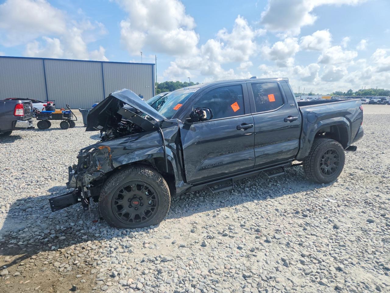3TYKB5FN2TT035647 · 2026 TOYOTA TACOMA