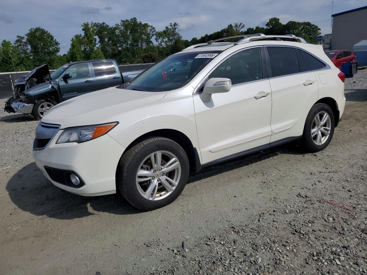 5J8TB4H5XDL008983 · 2013 ACURA RDX