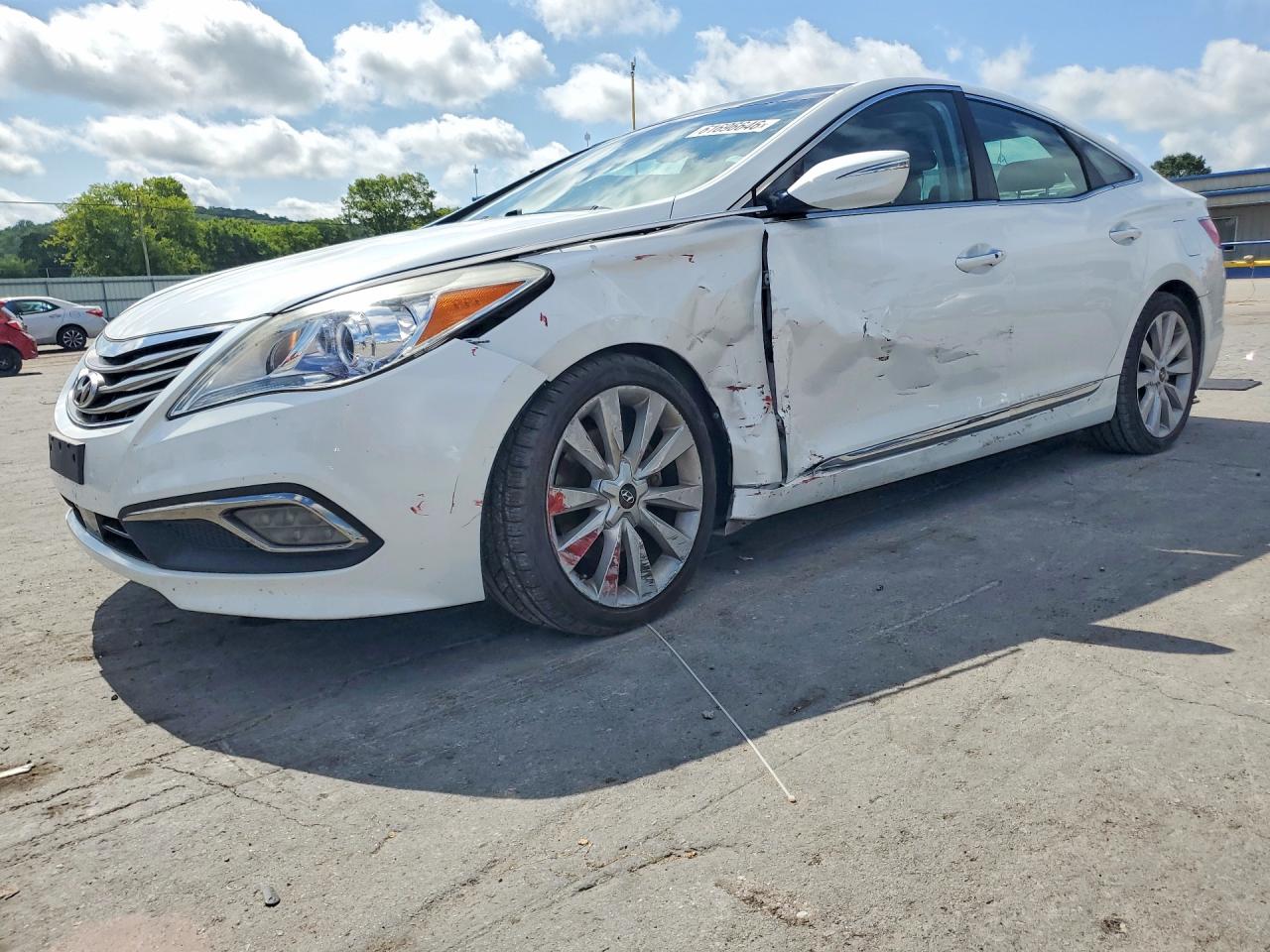 KMHFH4JG2HA586613 · 2017 HYUNDAI AZERA