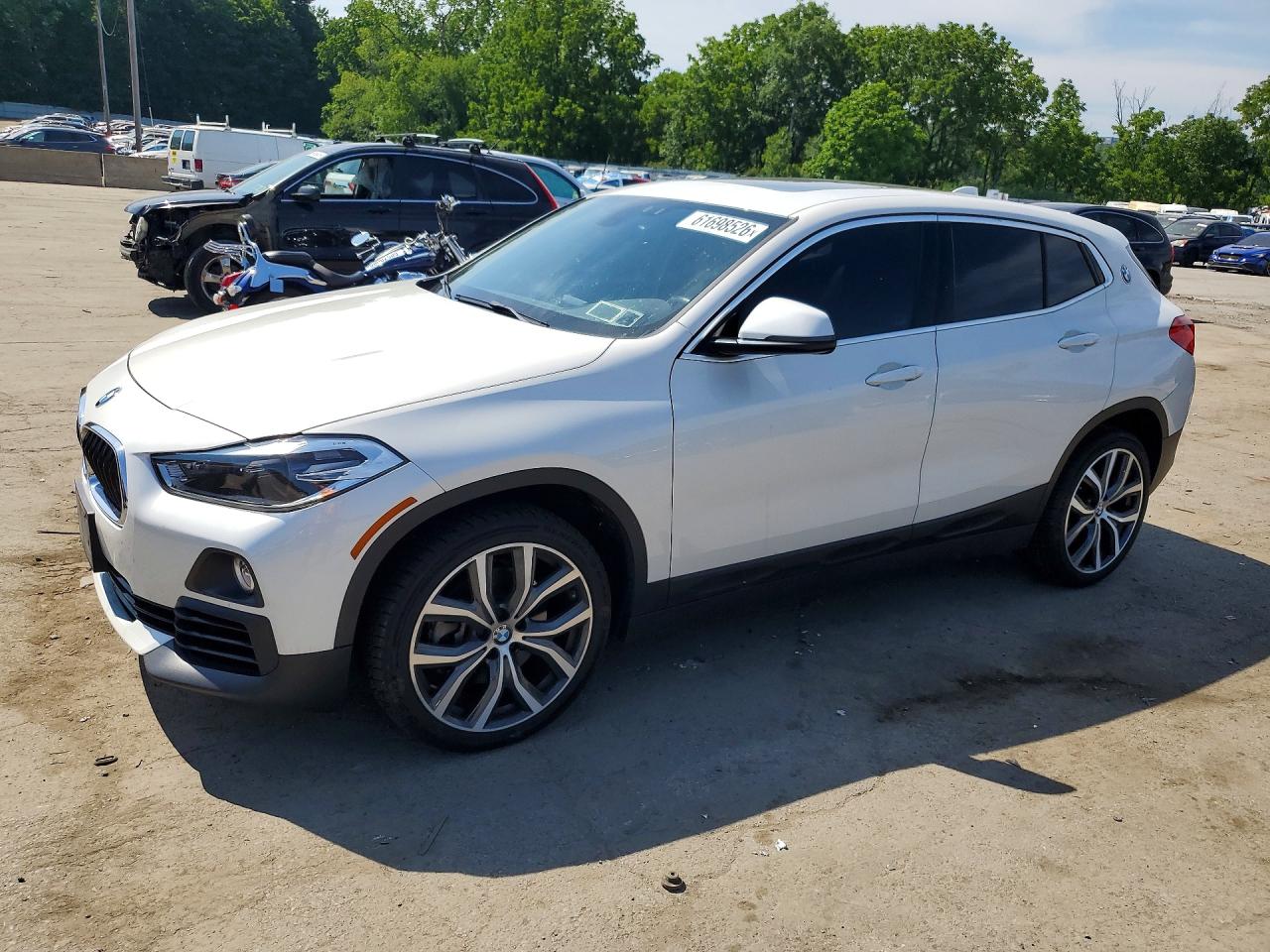 WBXYJ5C32JEF77805 · 2018 BMW X2
