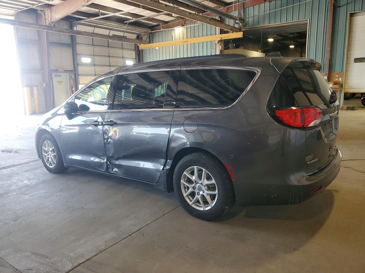 2C4RC1DG1MR508811 · 2021 CHRYSLER VOYAGER · 2/13