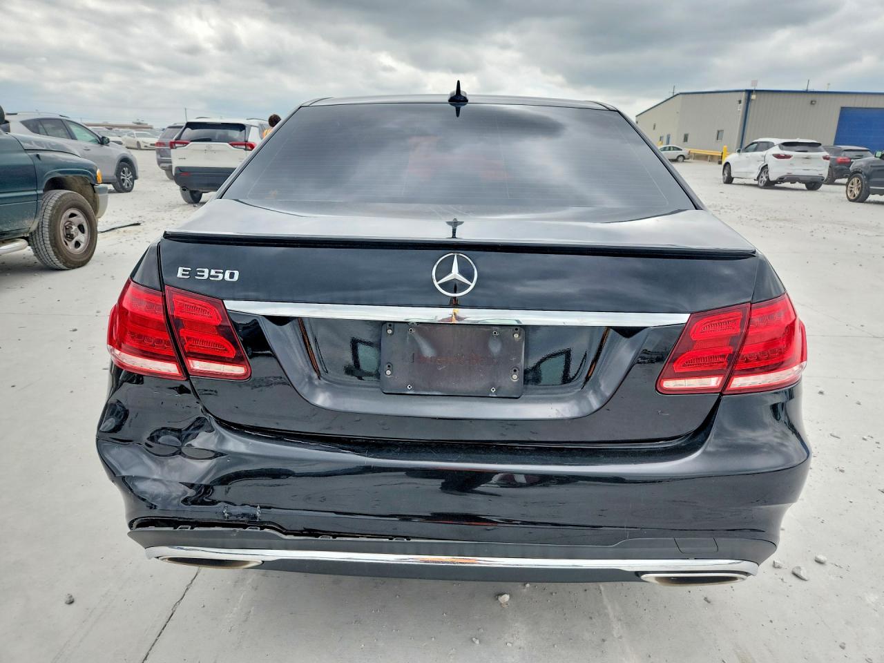 WDDHF5KB8GB282874 · 2016 MERCEDES-BENZ E · 6/13