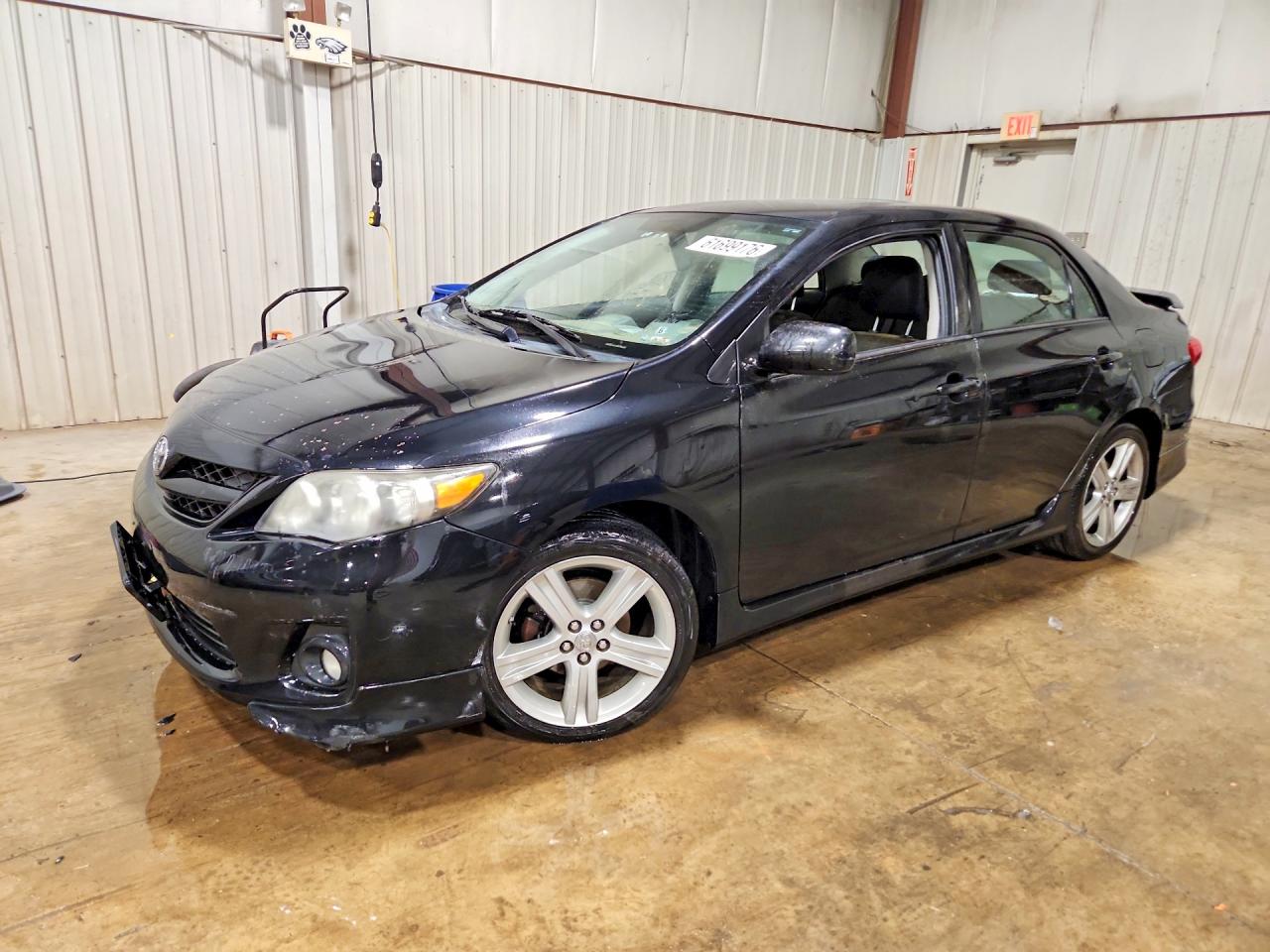 2T1BU4EE1DC061524 · 2013 TOYOTA COROLLA