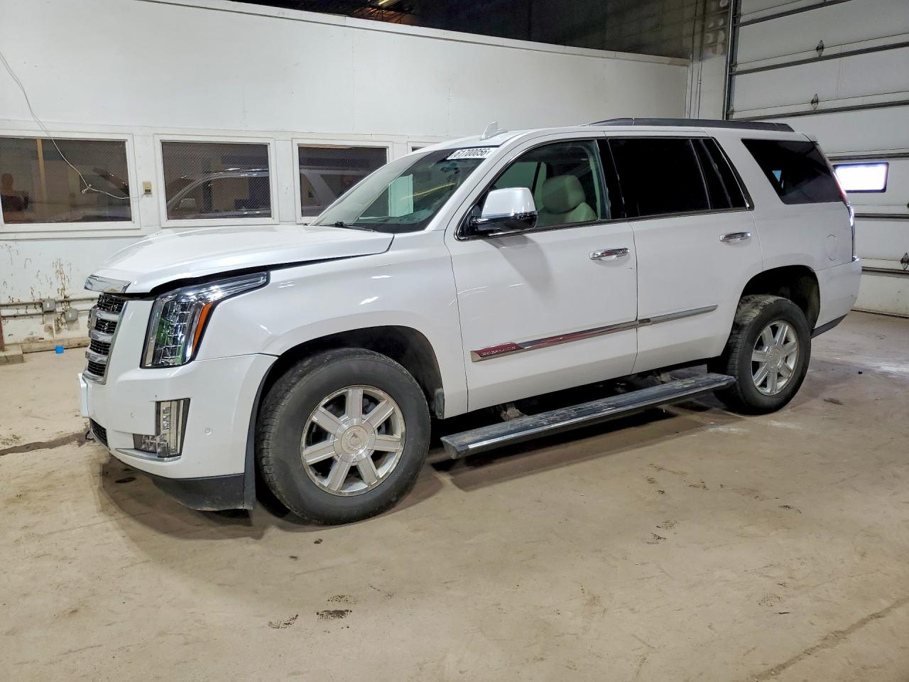 1GYS4CKJXHR329410 · 2017 CADILLAC ESCALADE