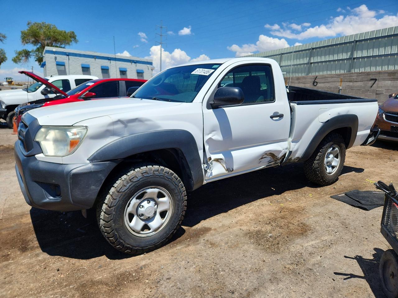 5TFPX4EN5DX013975 · 2013 TOYOTA TACOMA