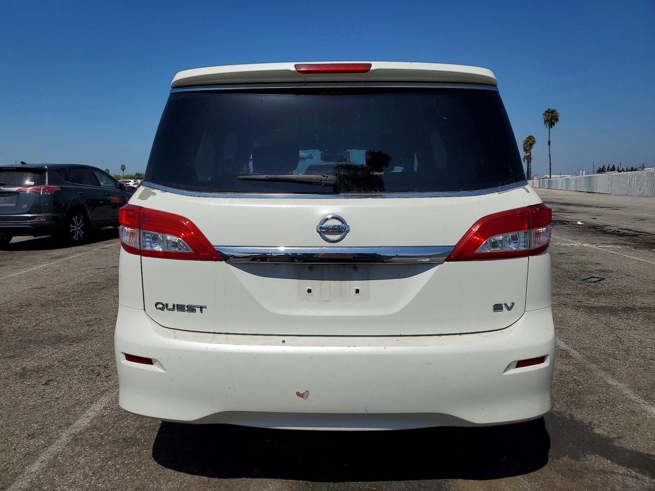 JN8AE2KP8E9108384 · 2014 NISSAN QUEST · 6/13