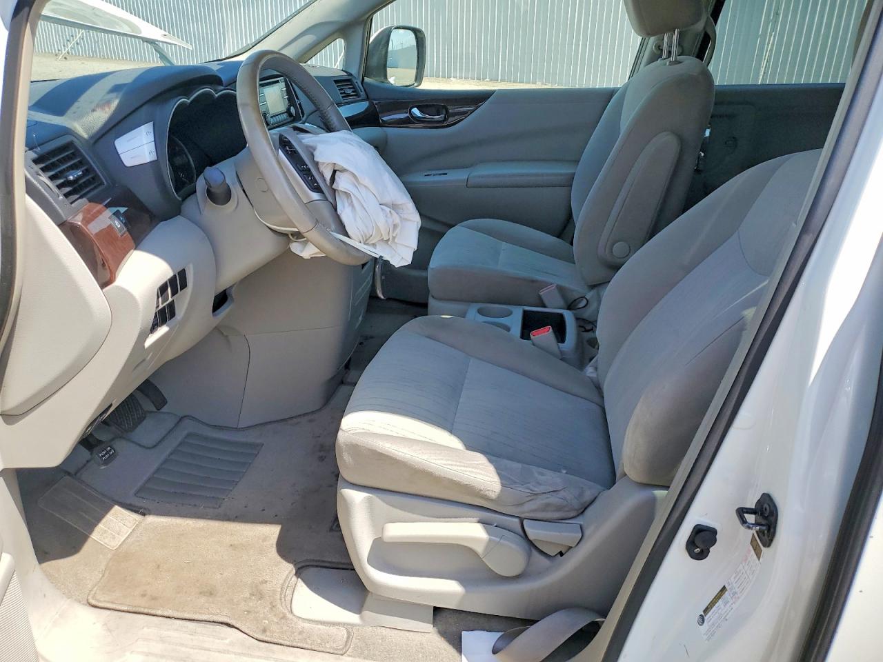 JN8AE2KP8E9108384 · 2014 NISSAN QUEST · 7/13
