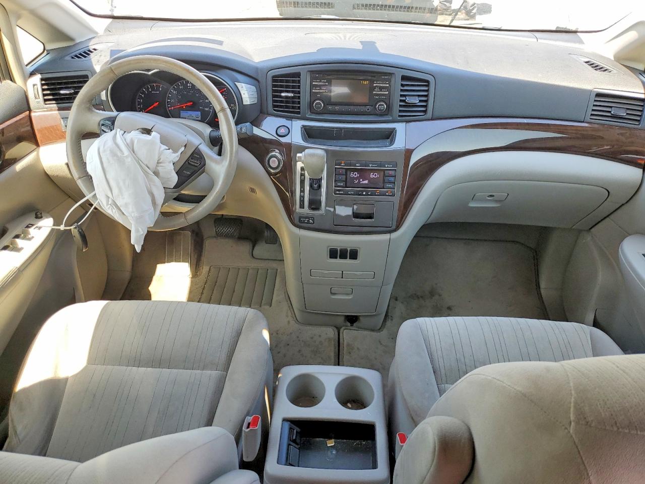 JN8AE2KP8E9108384 · 2014 NISSAN QUEST · 8/13