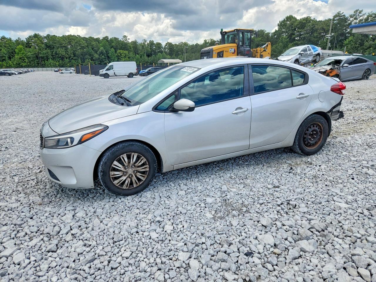 3KPFK4A76HE016231 · 2017 KIA FORTE
