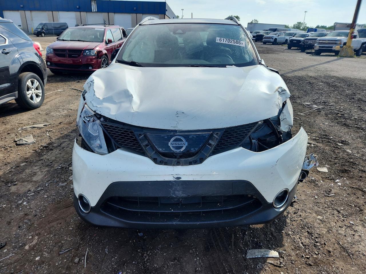 JN1BJ1CR8HW132716 · 2017 NISSAN ROGUE SPORT · 5/12