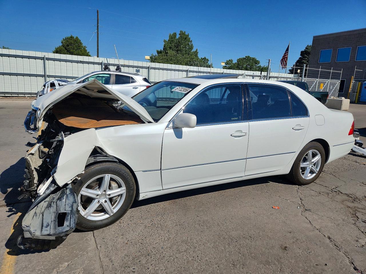 2002 LEXUS LS
