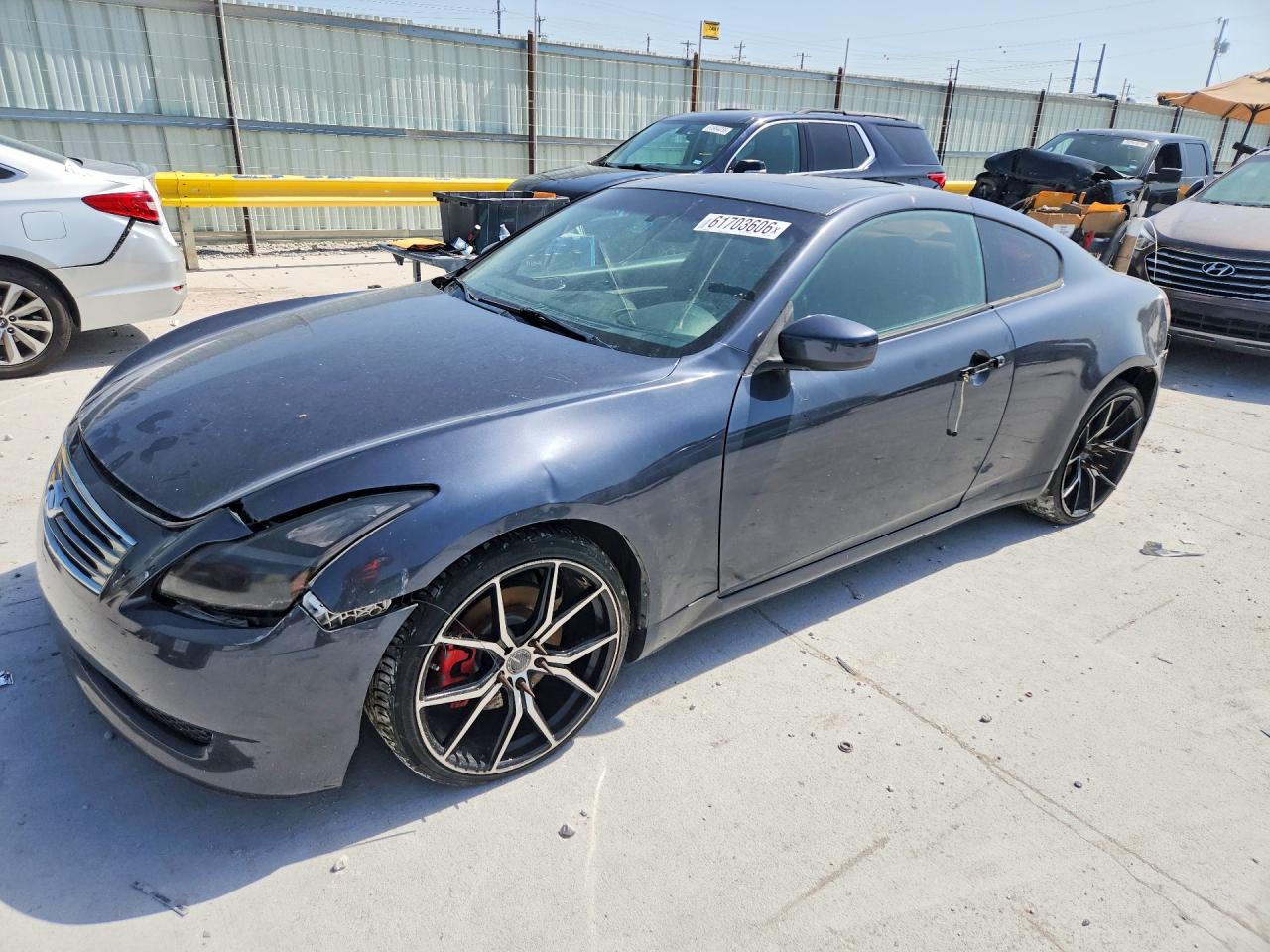 JNKCV64E88M105086 · 2008 INFINITI G37