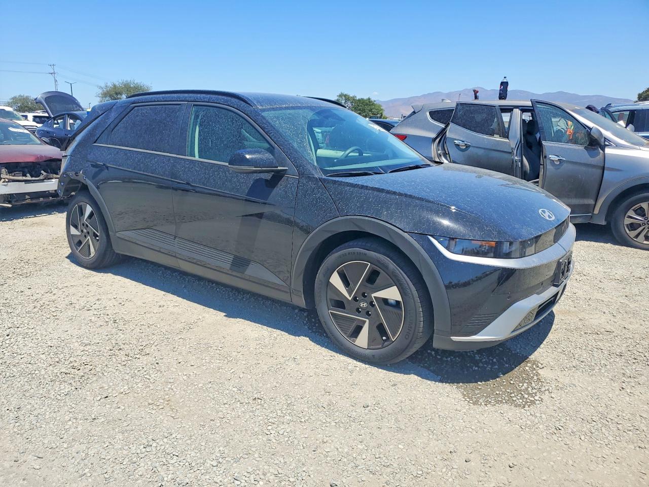7YAKN4DA8SY039050 · 2025 HYUNDAI IONIQ 5 · 4/13