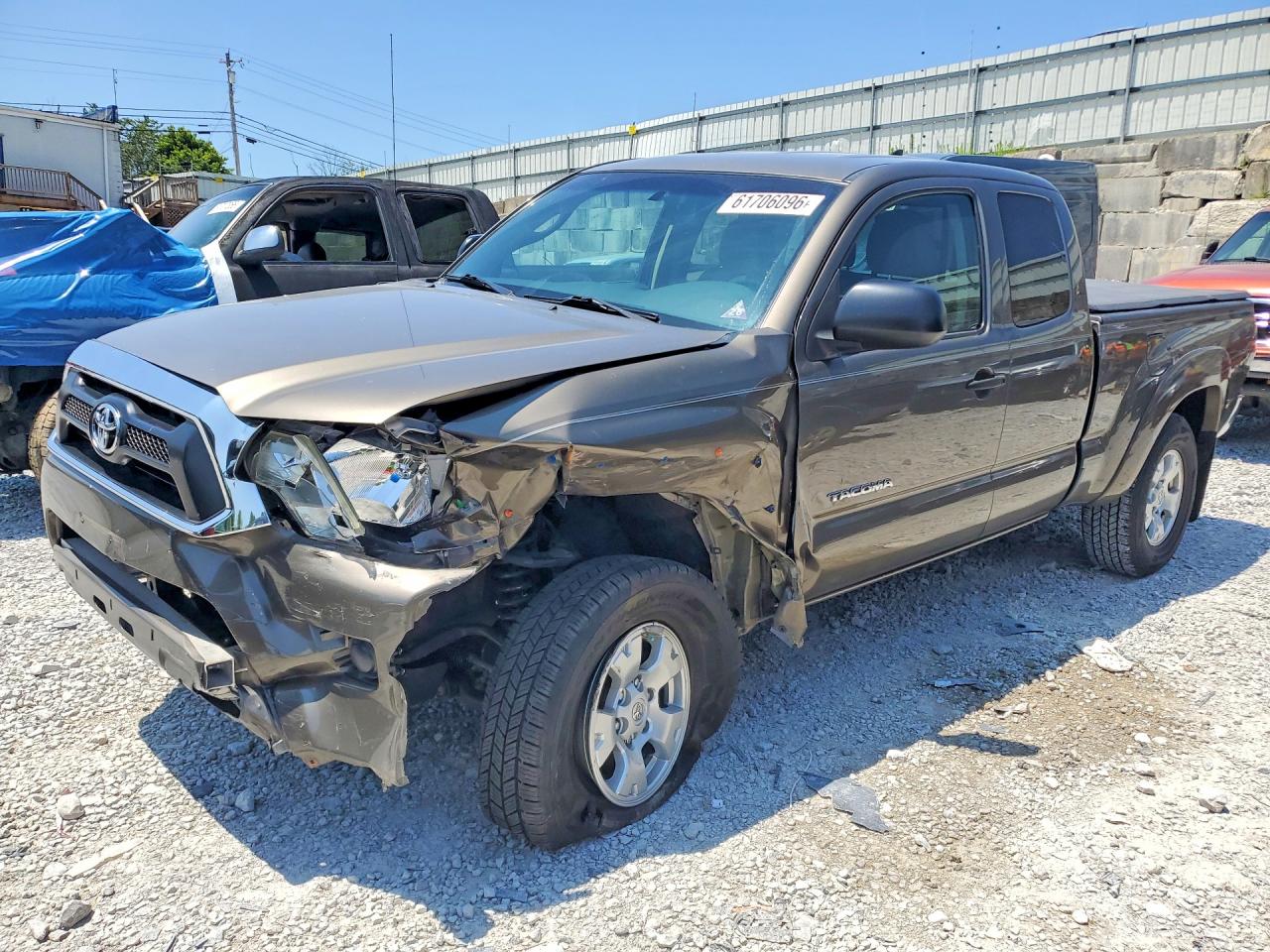 5TFUX4EN6EX027694 · 2014 TOYOTA TACOMA