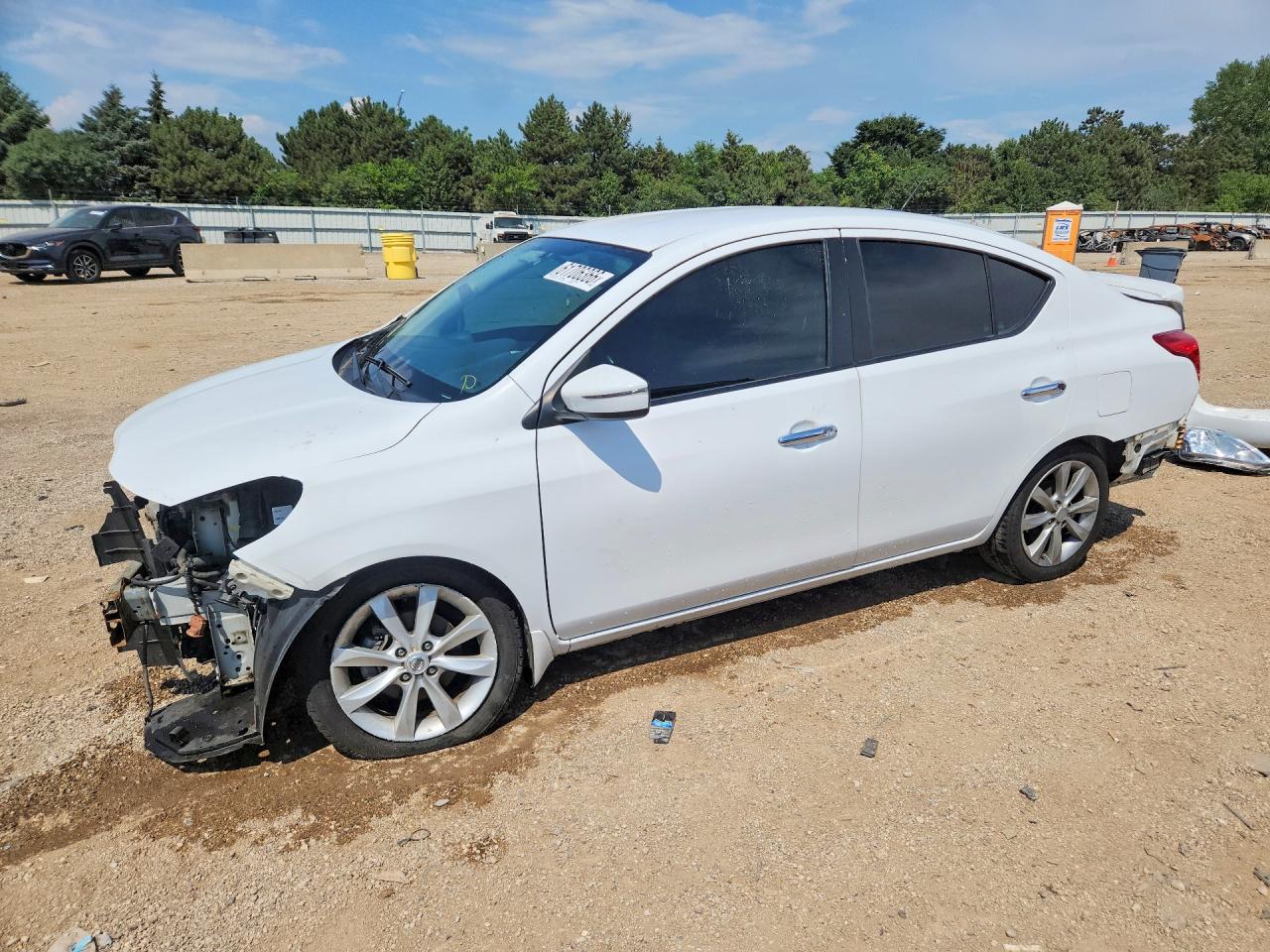 3N1CN7APXGL826230 · 2016 NISSAN VERSA