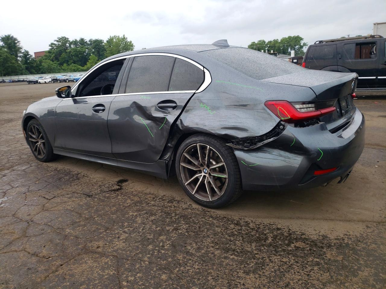 3MW5R7J05M8B93435 · 2021 BMW 330XI · 2/12