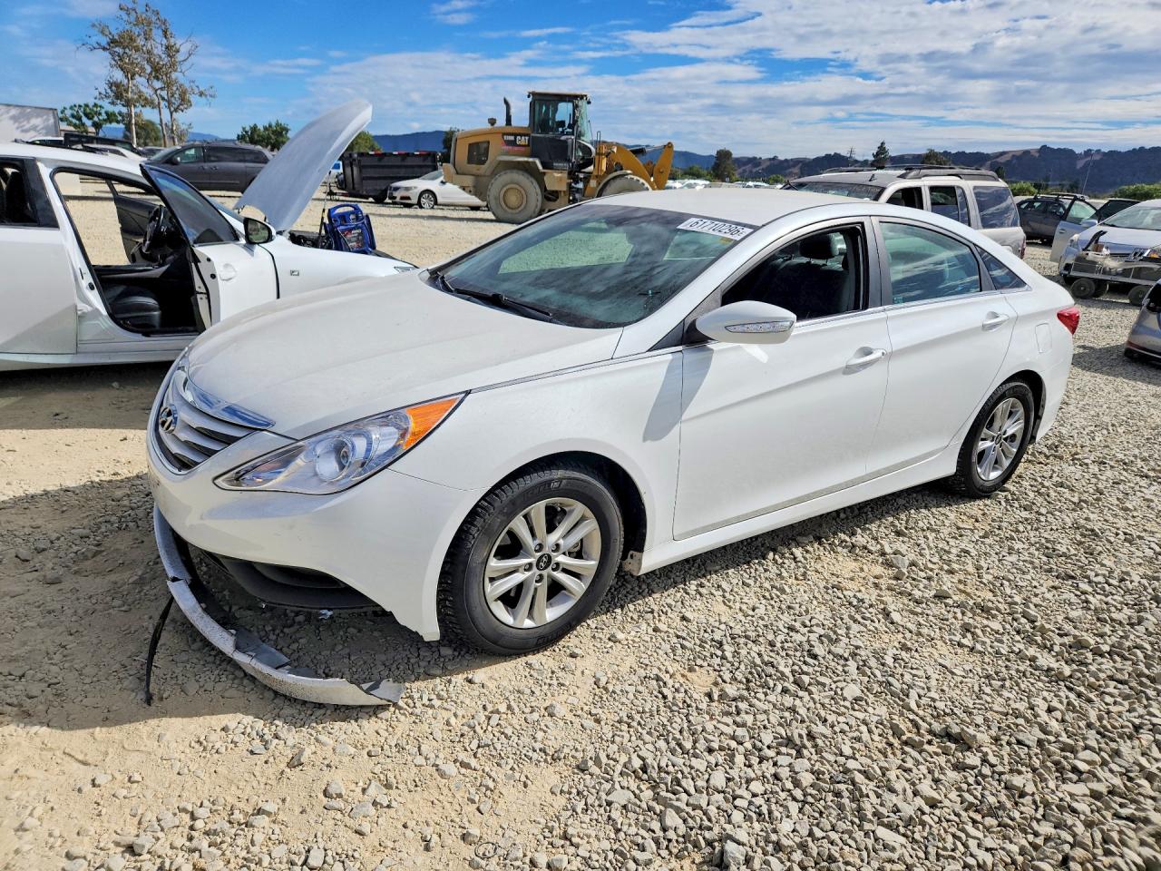 5NPEB4AC1EH820467 · 2014 HYUNDAI SONATA