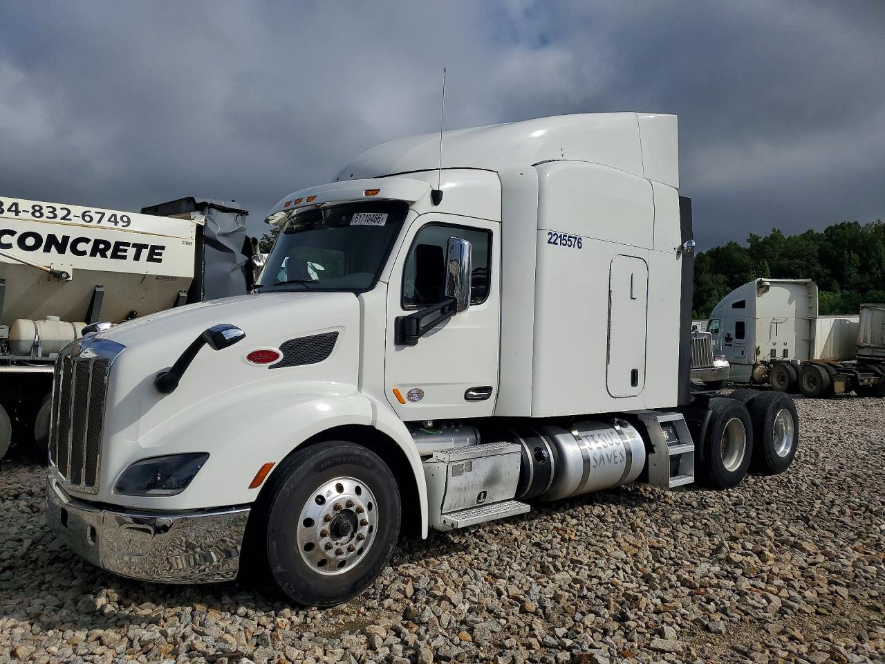 1XPBDP9X1KD269835 · 2019 PETERBILT 579
