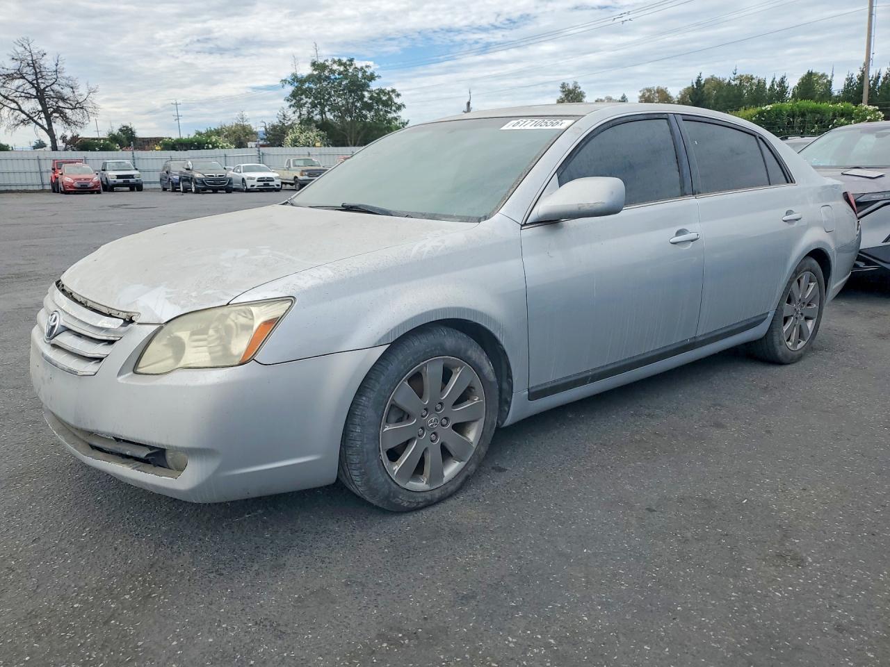 4T1BK36B75U051813 · 2005 TOYOTA AVALON