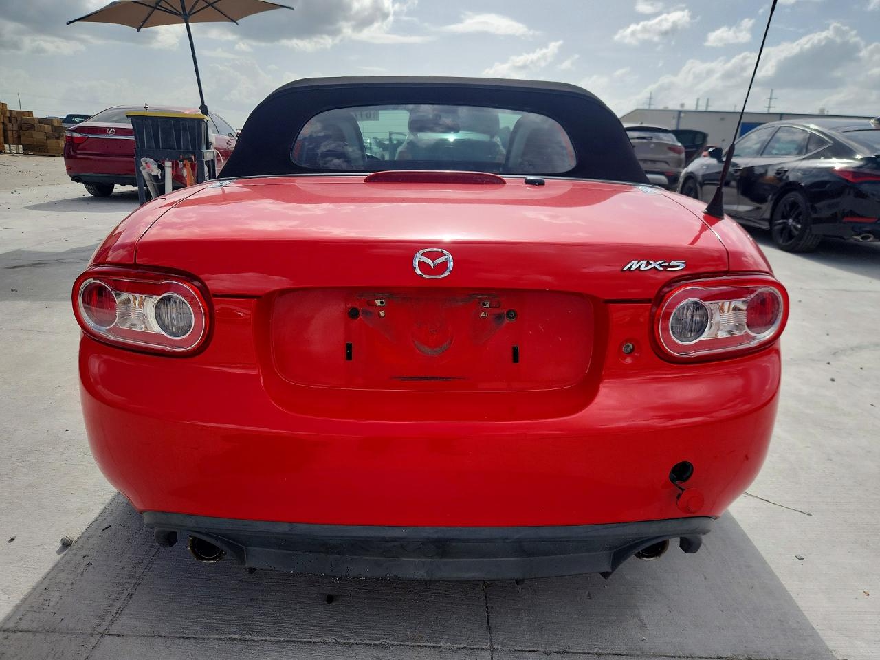 JM1NC2JF1F0237794 · 2015 MAZDA MX-5 MIATA · 6/12