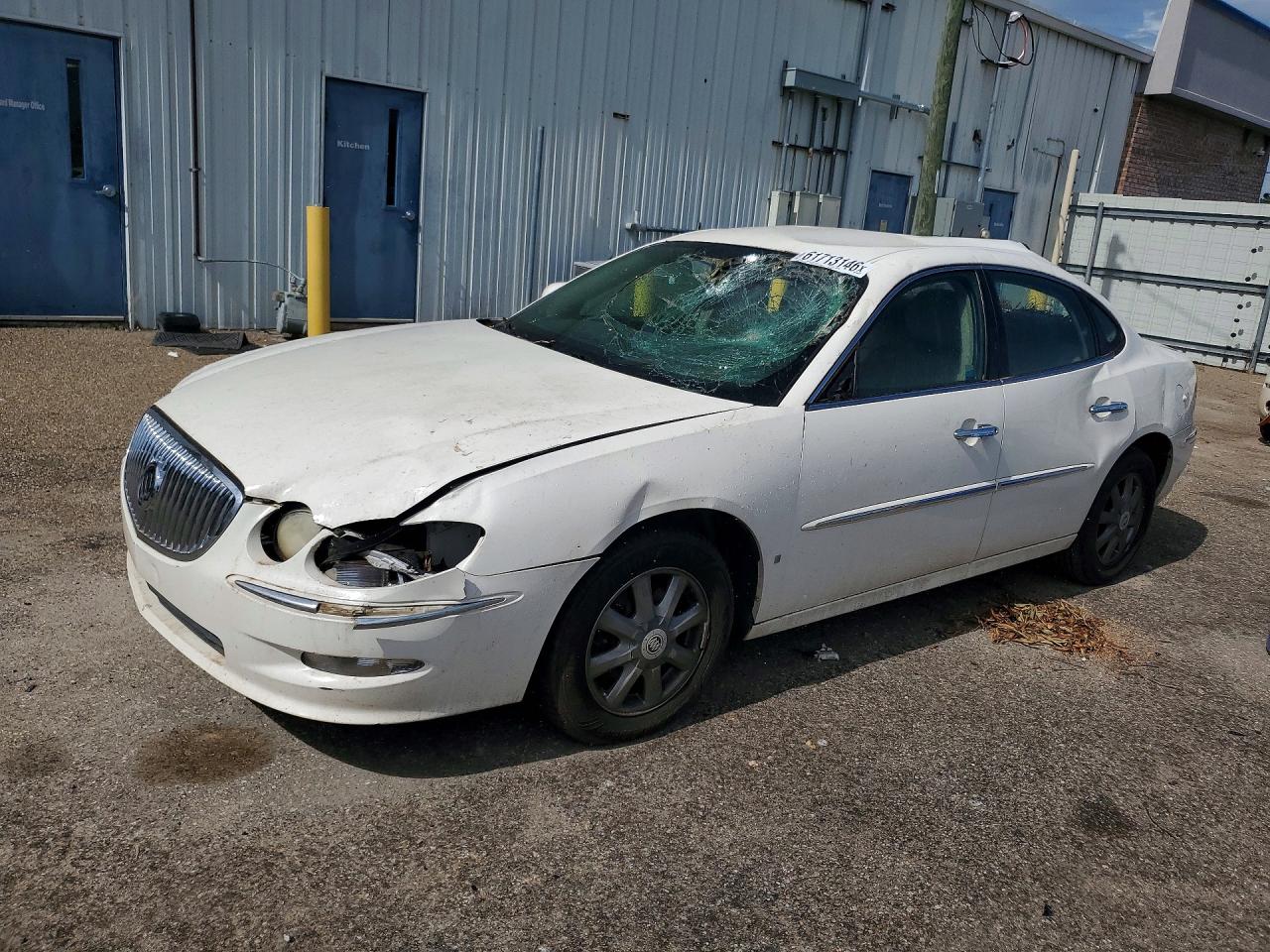 2G4WD582381335637 · 2008 BUICK LACROSSE
