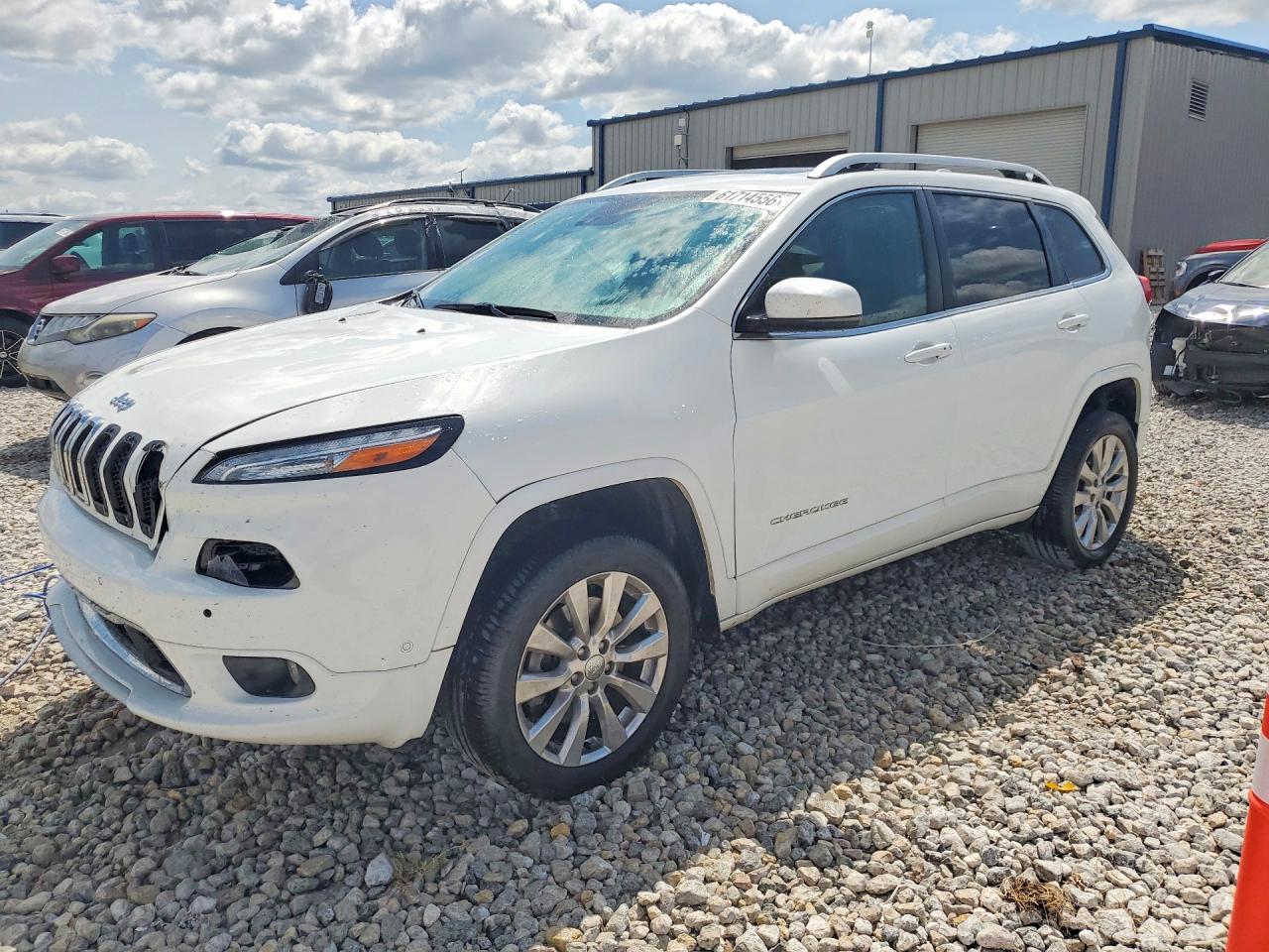 1C4PJMJS6HW580415 · 2017 JEEP CHEROKEE