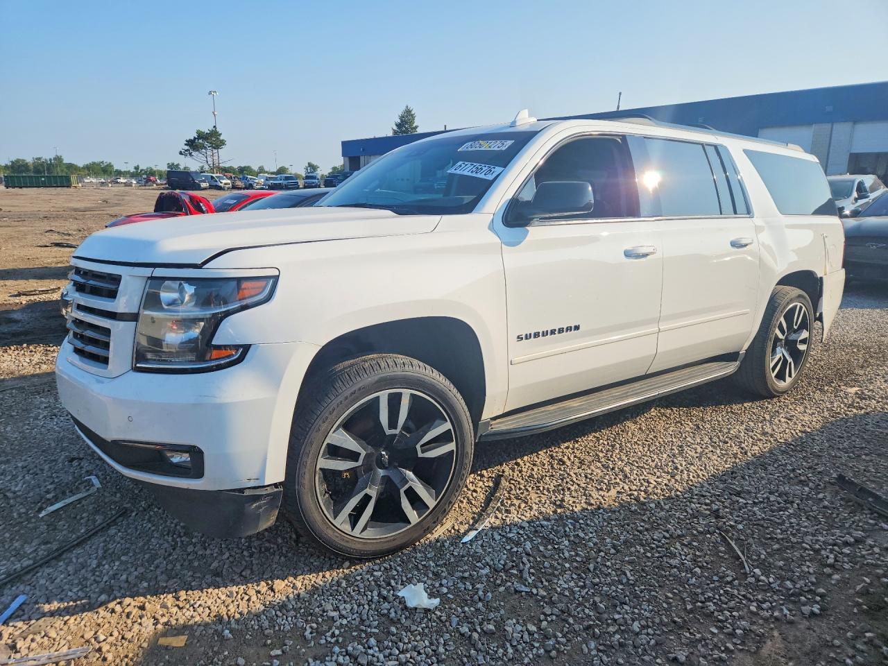 1GNSKJKJ7KR147758 · 2019 CHEVROLET SUBURBAN