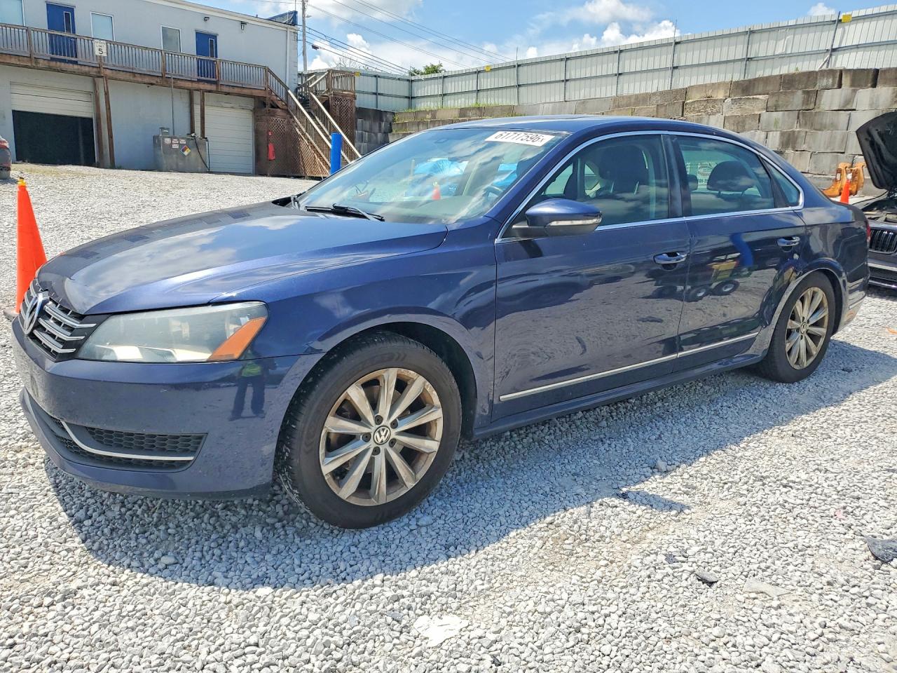 1VWCH7A34CC033378 · 2012 VOLKSWAGEN PASSAT