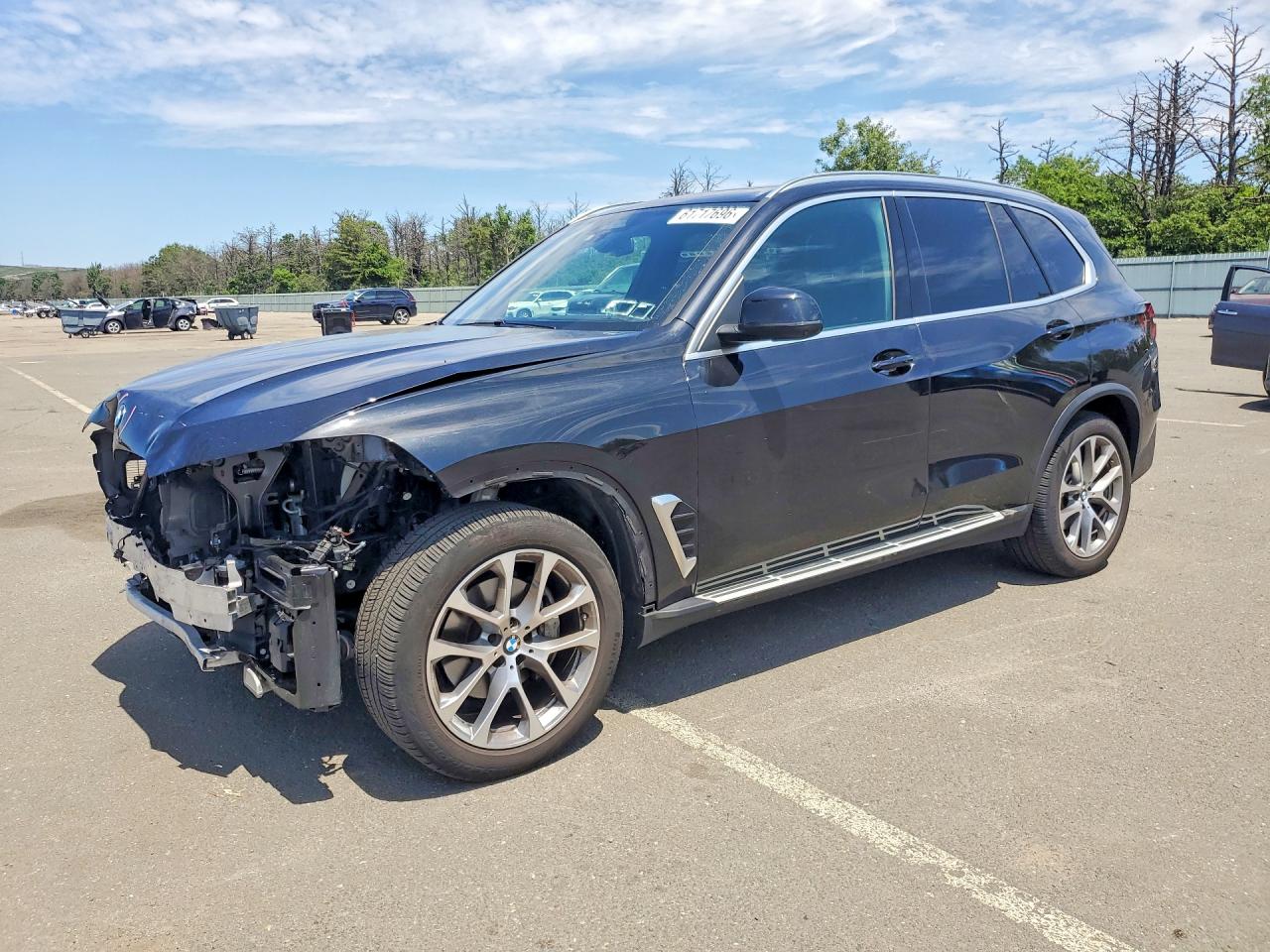 5UX23EU09R9V08644 · 2024 BMW X5