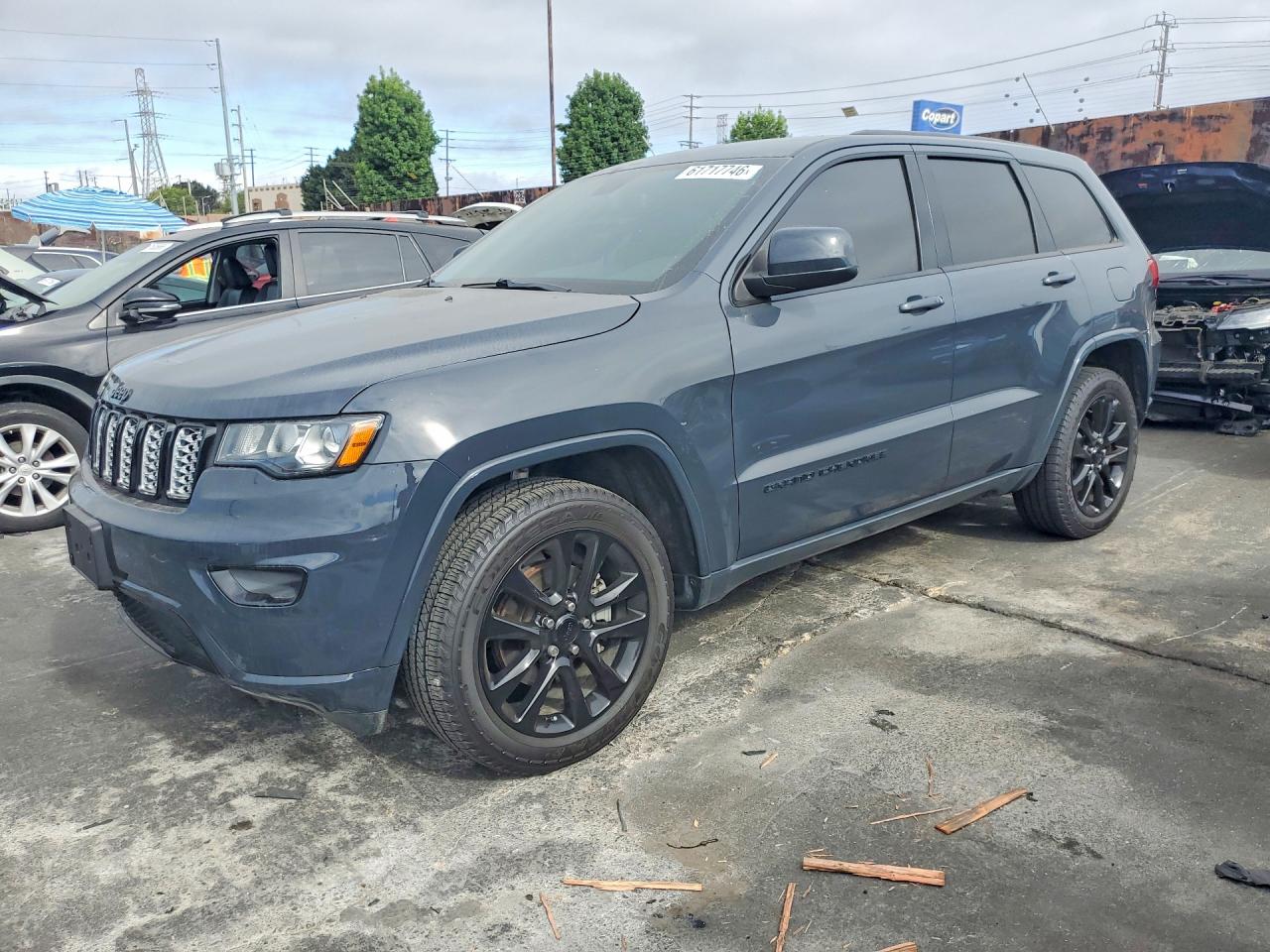 1C4RJEAG4HC868624 · 2017 JEEP GRAND CHEROKEE