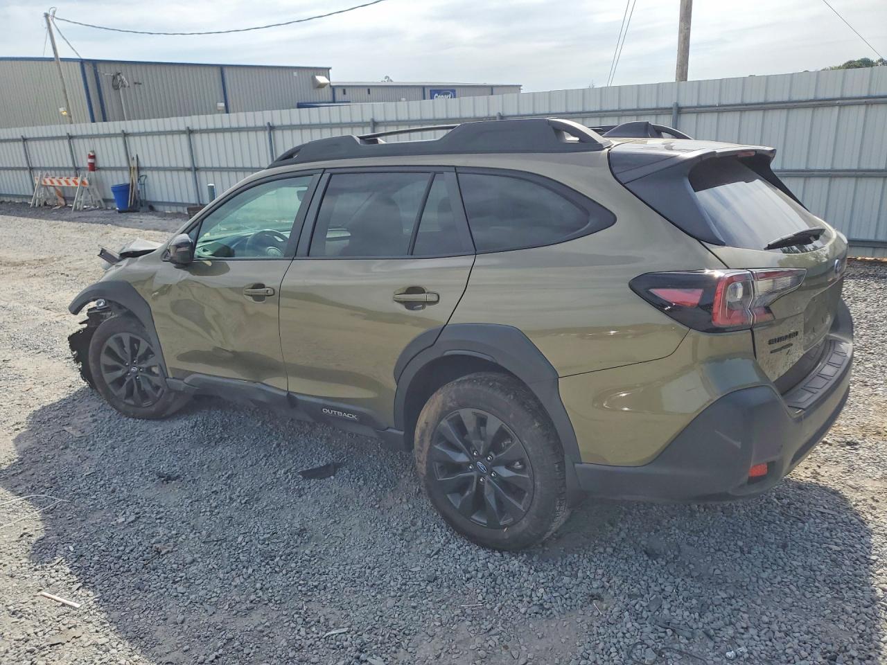 4S4BTGLD7R3286508 · 2024 SUBARU OUTBACK · 2/13