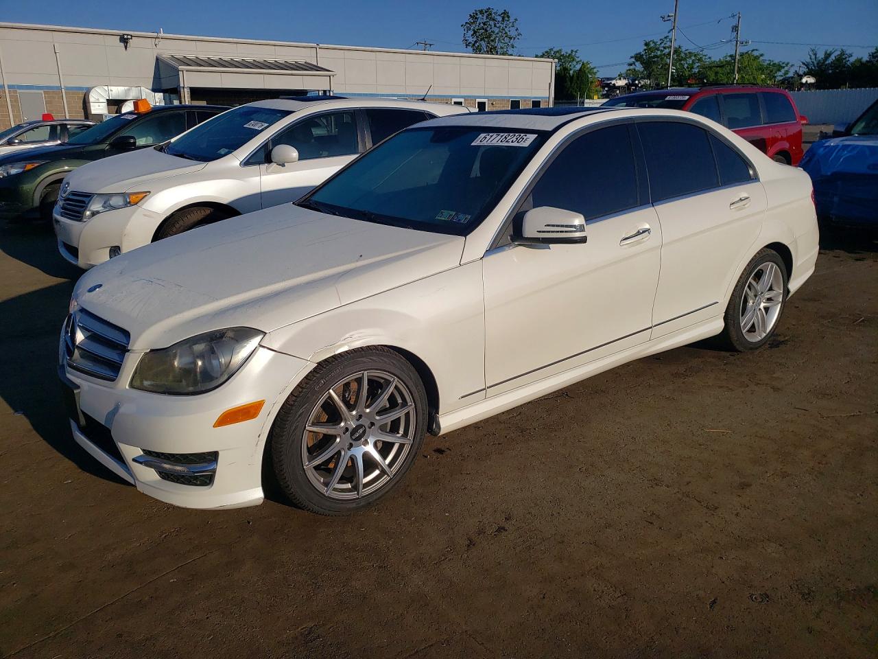 2013 MERCEDES-BENZ C