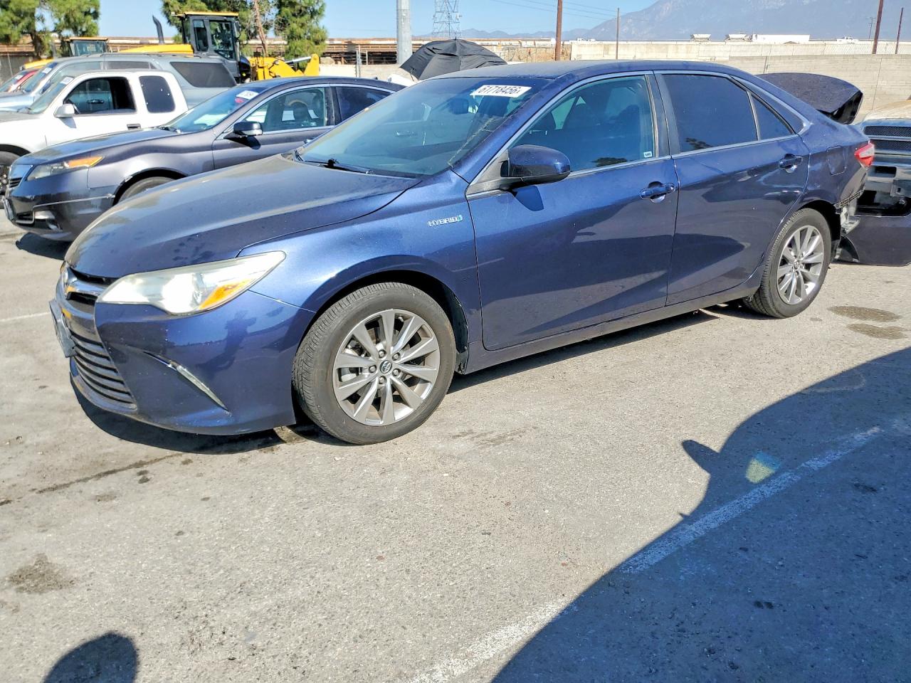 4T1BD1FK0GU187377 · 2016 TOYOTA CAMRY HYBRID