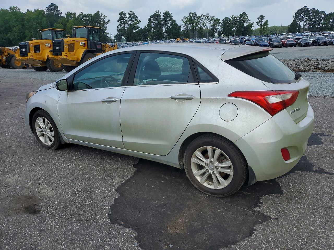 KMHD35LHXFU236434 · 2015 HYUNDAI ELANTRA GT · 2/12