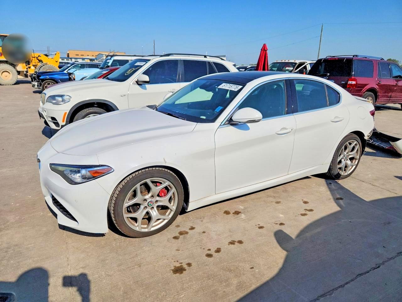 ZARFAMBN1M7644438 · 2021 ALFA ROMEO GIULIA