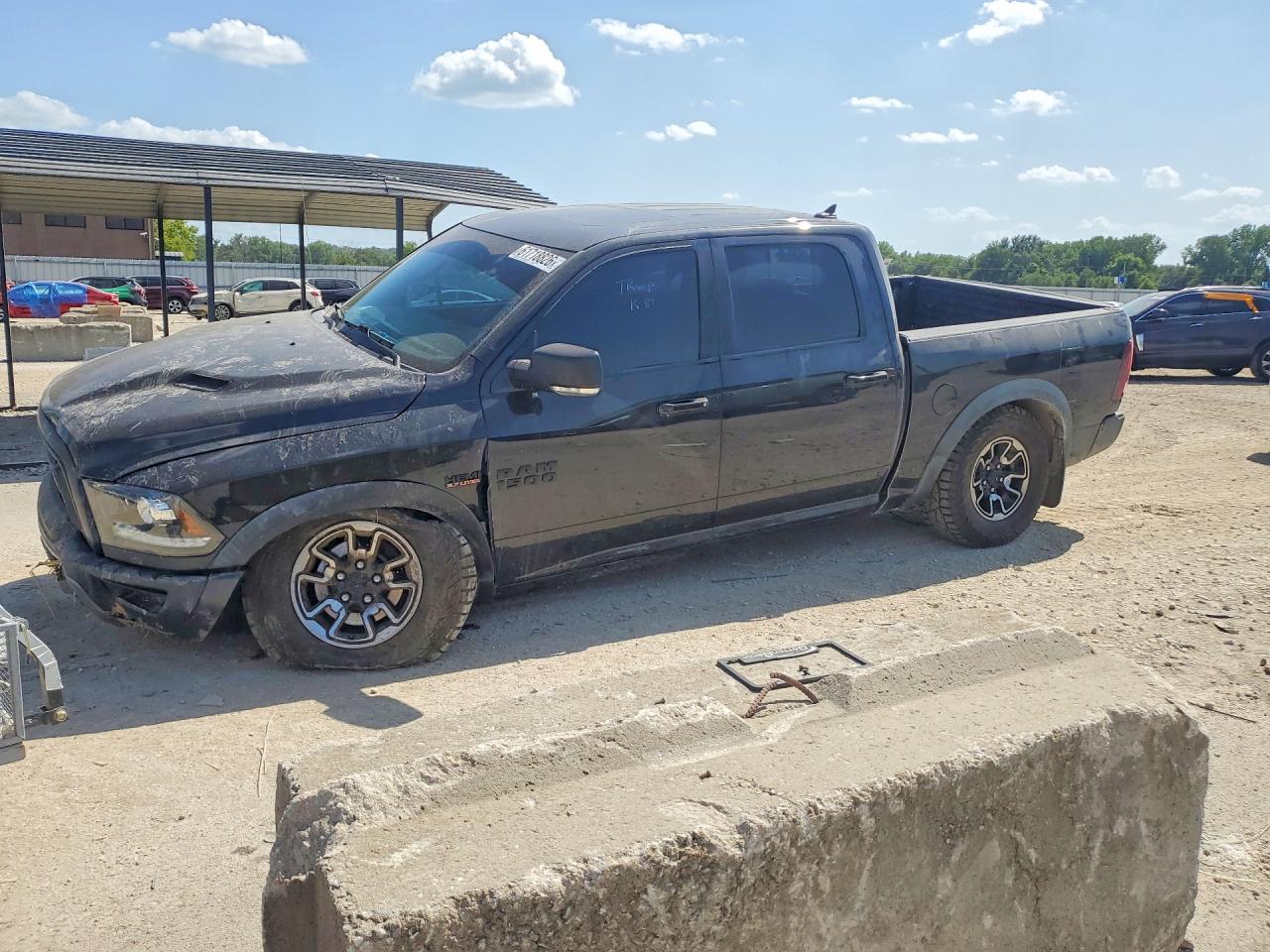1C6RR7YT1GS356788 · 2016 RAM 1500