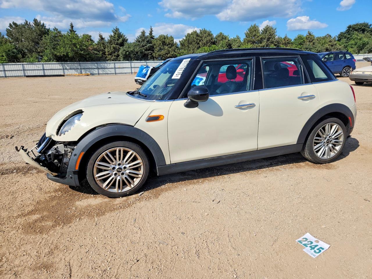 WMWXU1C54J2F80648 · 2018 MINI COOPER