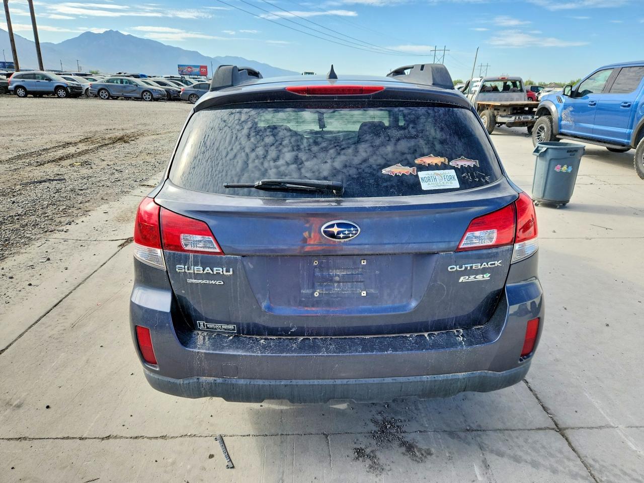 4S4BRBCC6E3327875 · 2014 SUBARU OUTBACK · 6/12