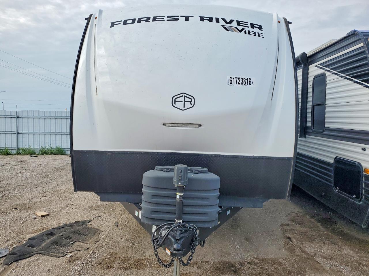 4X4TVBB20S4125479 · 2025 FORESRIVER VIBE · 5/8