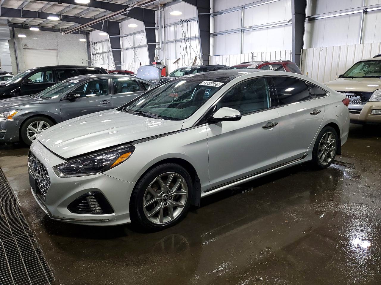 5NPE34ABXKH806860 · 2019 HYUNDAI SONATA