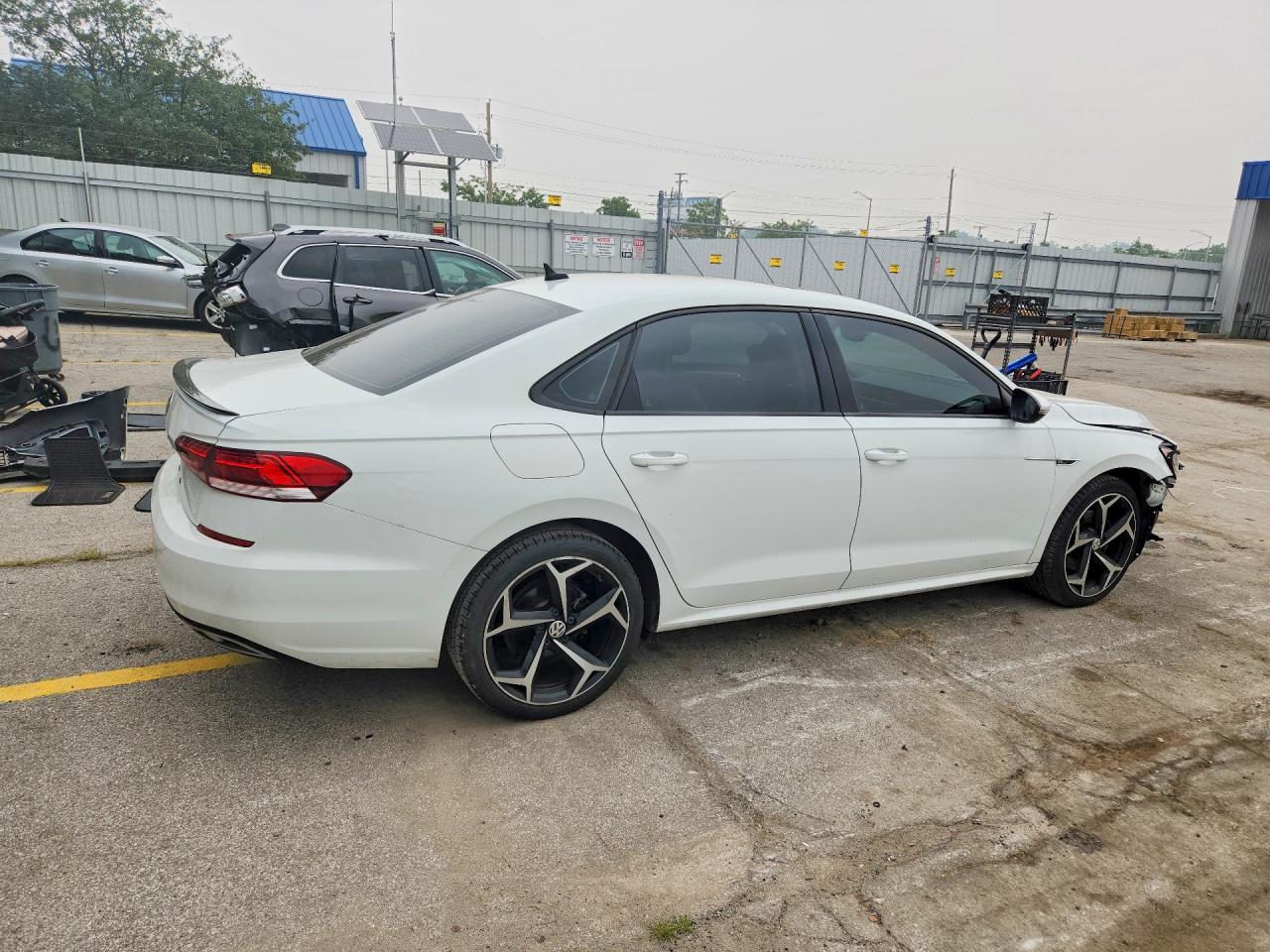 1VWMA7A35LC027758 · 2020 VOLKSWAGEN PASSAT · 3/13