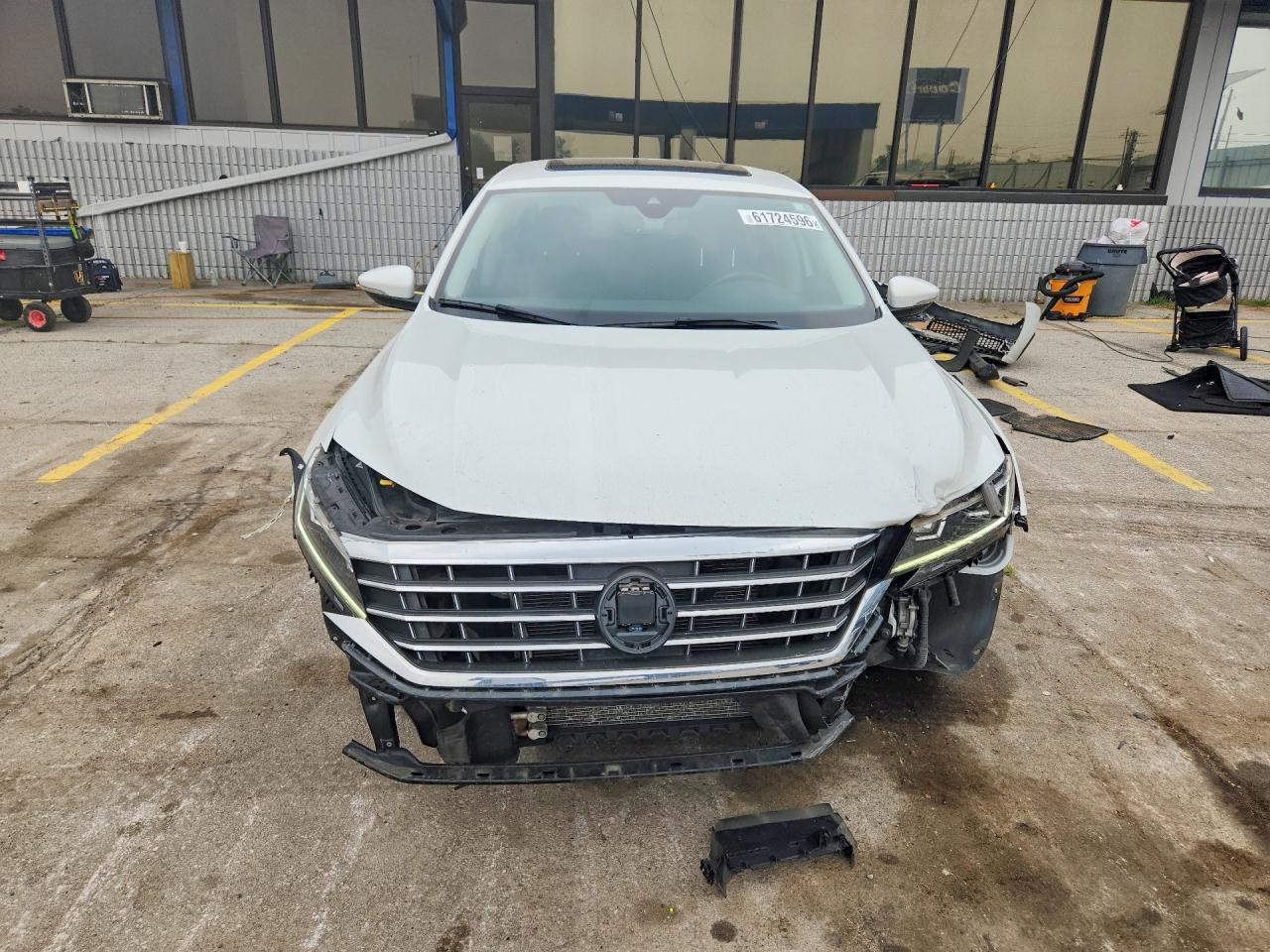 1VWMA7A35LC027758 · 2020 VOLKSWAGEN PASSAT · 5/13