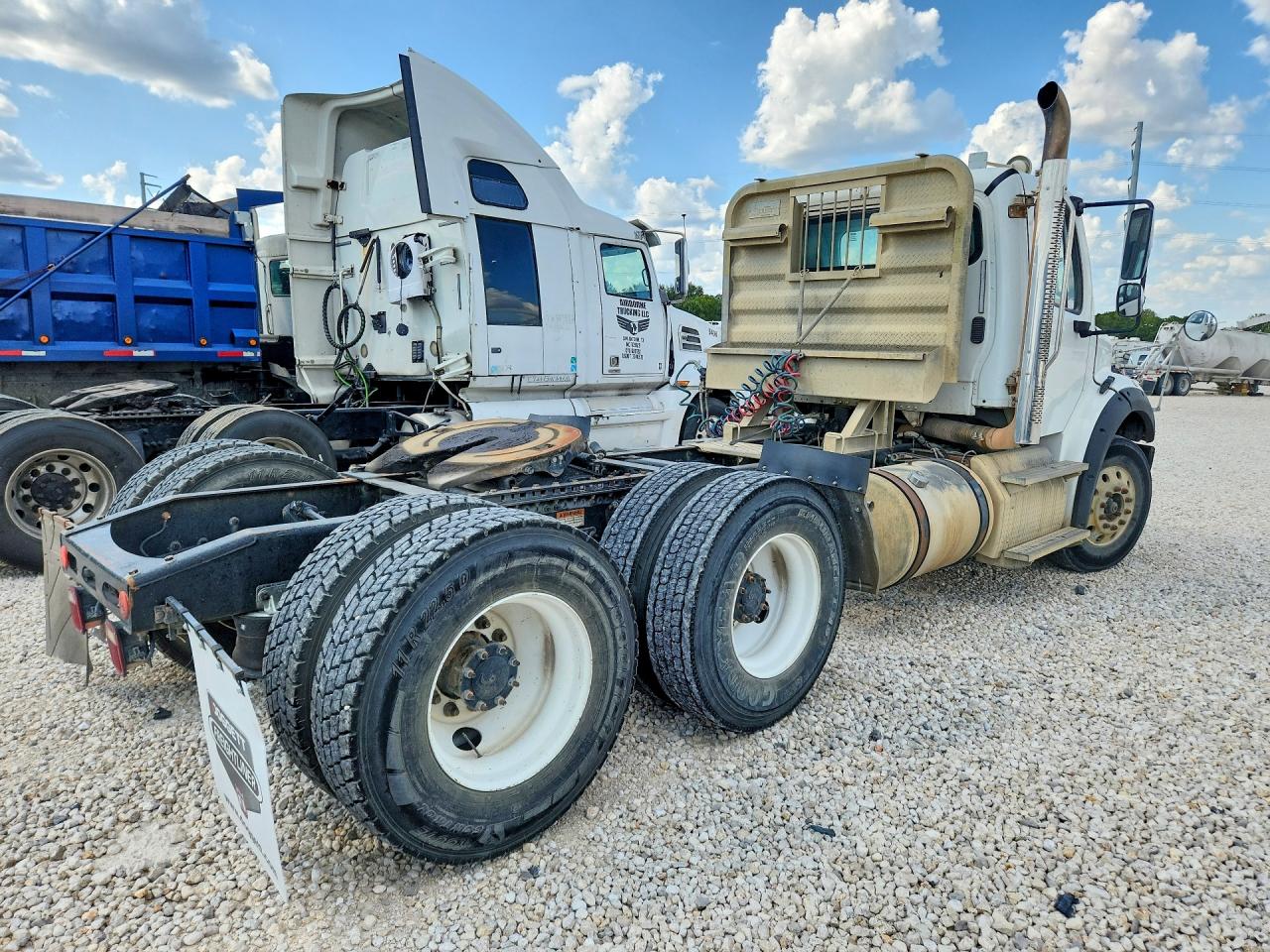 3AKJC5DV4FDGK1865 · 2015 FREIGHTLINER M2 · 3/12
